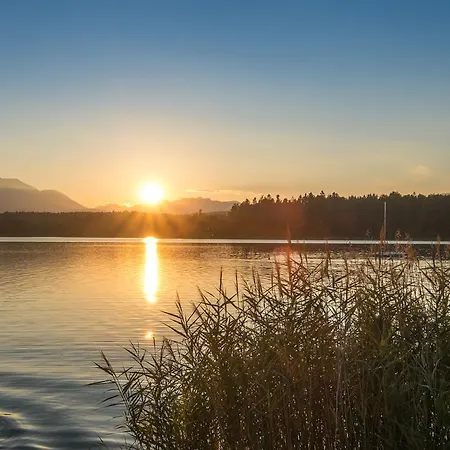 Am Faakersee / Haus Schalli Gasthuis
